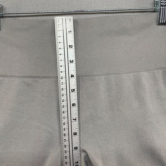 Lululemon Textured Capri Cropped Leggings Size 6 Gray Athleisure Yoga Run Lux - Picture 8 of 14